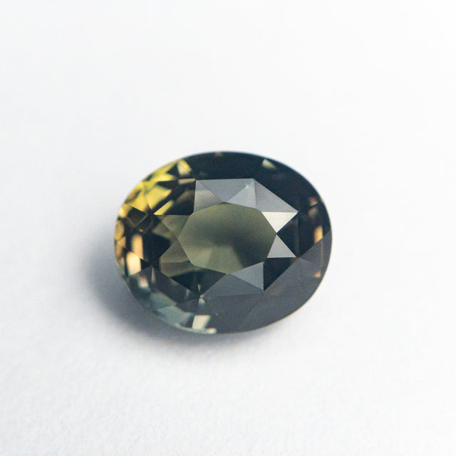 IN SHOP _ 2.28ct 8.05x6.78x4.81mm Oval Brilliant Sapphire 20691-01