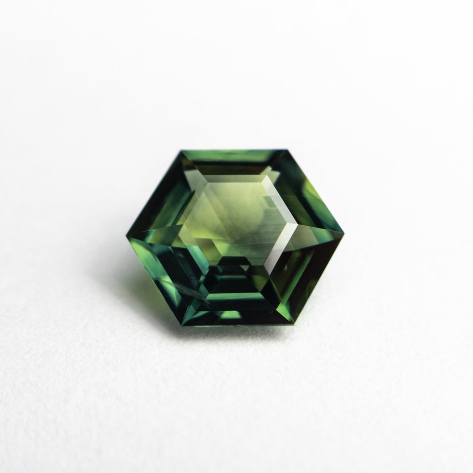 1.67ct 8.50x7.34x3.49mm Hexagon Step Cut Sapphire 22761-02