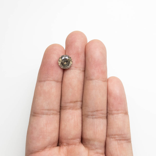 IN SHOP _ 3.61ct 9.36x9.36x6.28mm Round Brilliant 23868-01