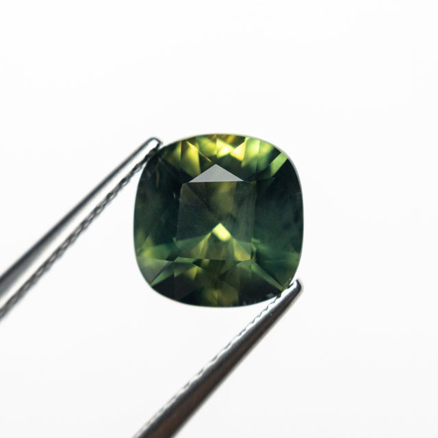 2.25ct 7.86x7.68x4.89mm Cushion Brilliant Sapphire 25119-01