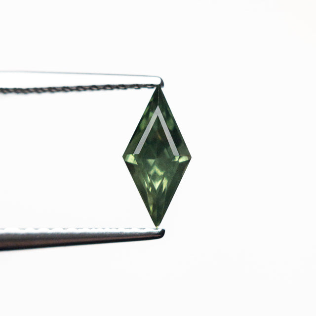 0.62ct 8.76x4.28x3.13mm Lozenge Step Cut Sapphire 25740-04