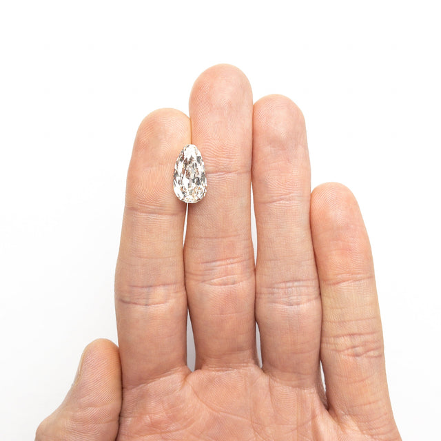 3.89ct 14.79x8.52x4.36mm VS1 K Modern Antique Pear Brilliant 25918-01