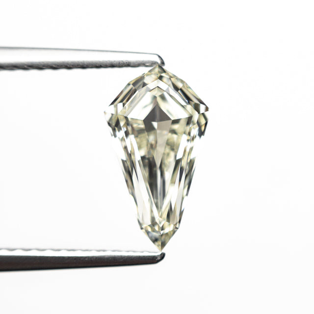 1.56ct 10.87x6.23x3.66mm VVS2 O-P Shield Step Cut 25958-01