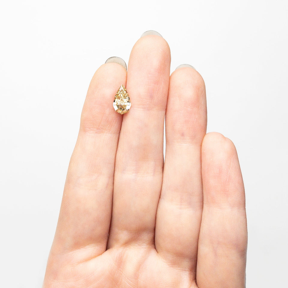 1.14ct 9.85x5.82x3.09mm VS2 C5 Geo Pear Step Cut 🇿🇦 26119-08