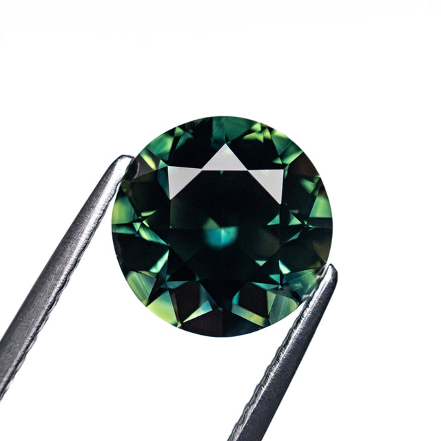 2.81ct 8.52x8.53x5.58mm Round Brilliant Sapphire 26625-02