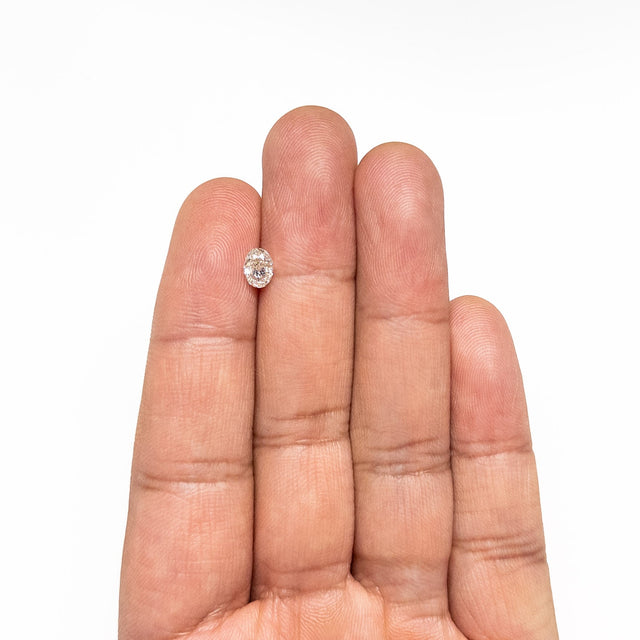 0.70ct 6.09x4.50x3.04mm SI2 K Oval Brilliant 27065-05