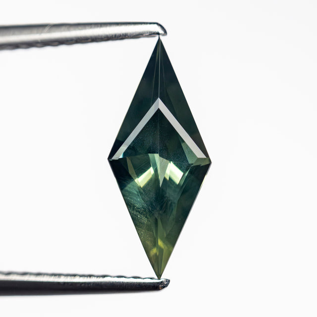 1.07ct 12.81x5.38x3.22mm Lozenge Step Cut Sapphire 27141-01