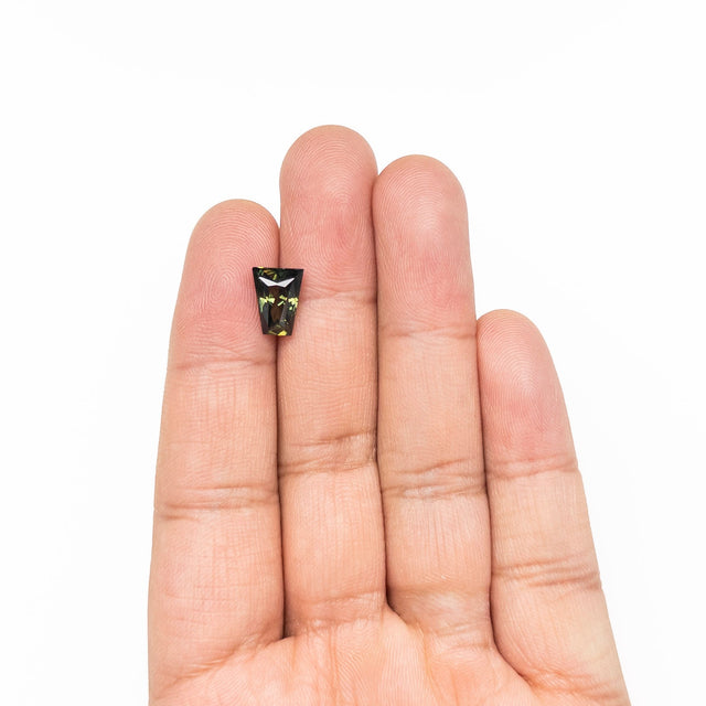 3.29ct 10.12x7.75x5.43mm Trapezoid Brilliant Cut Sapphire 27143-01