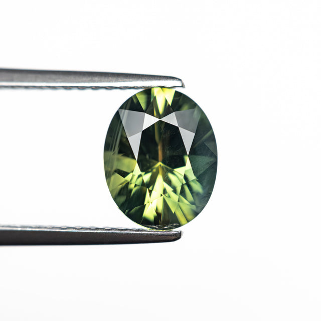 1.86ct 8.41x6.76x4.80mm Oval Brilliant Sapphire 27332-01