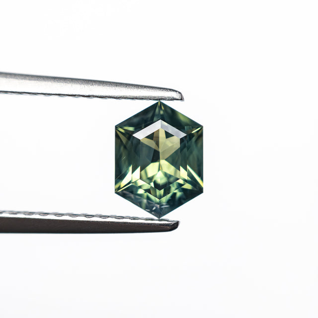 0.88ct 6.85x5.13x3.19mm Hexagon Step Cut Sapphire 27336-01