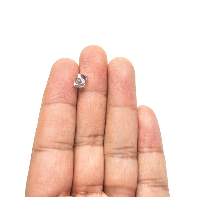 2.62ct 8.09x6.68x6.53mm Octahedron 🇨🇦 27798-02