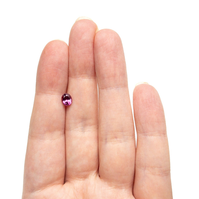 0.83ct 6.04x5.07x3.46mm Oval Brilliant Sapphire 27955-14