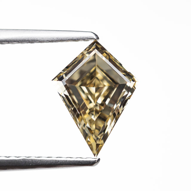 1.53ct 10.11x7.48x4.12mm VVS1 C5 Kite Step Cut 🇨🇦 27986-01