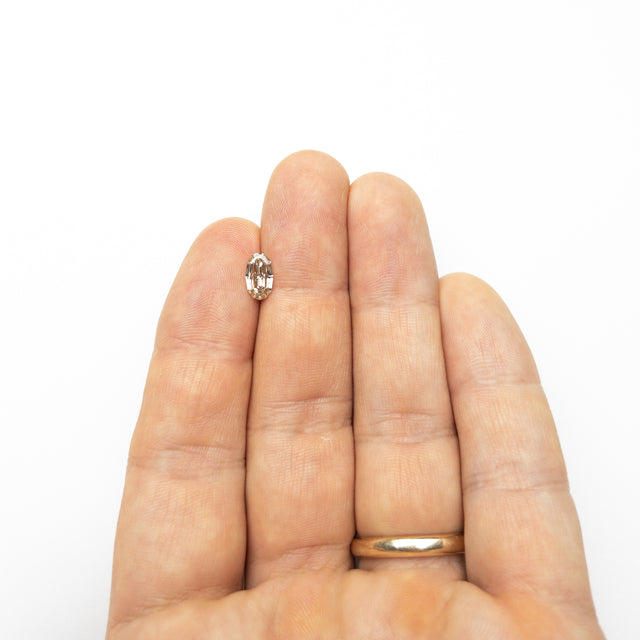 IN SHOP _ 1.15ct Geometric Oval Step Cut Champagne Diamond