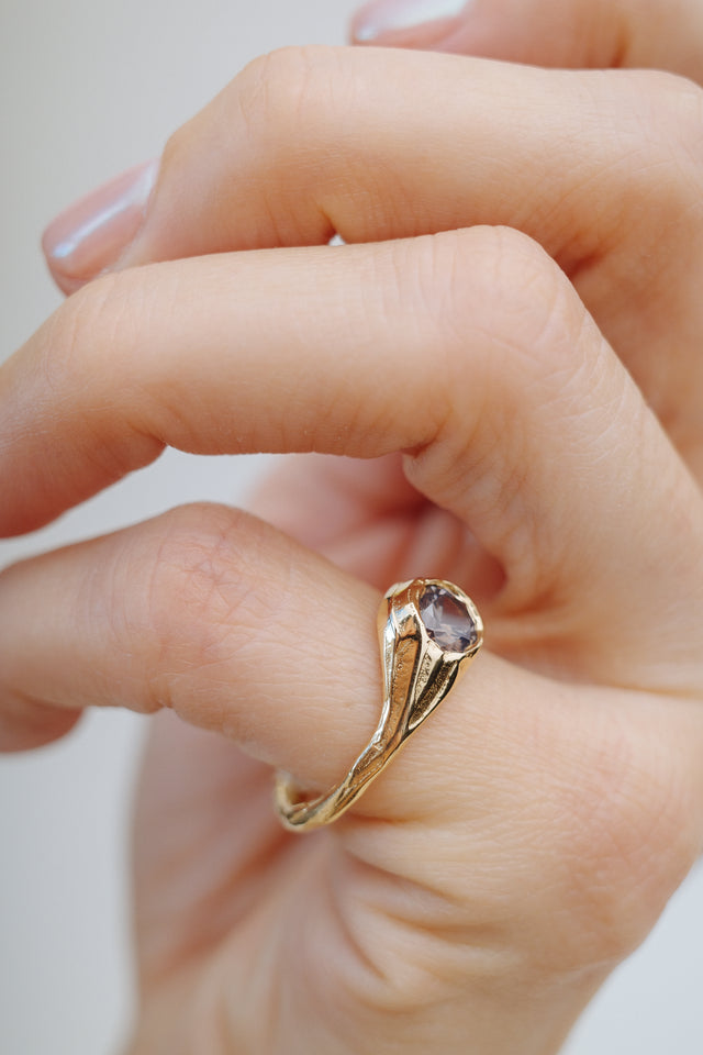 Madagascan Sapphire Orb Ring
