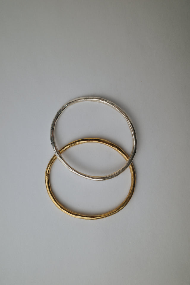 Thin Dripped Bangle