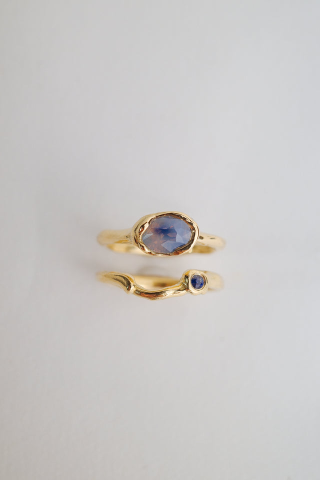 Blue/Pink Oval Sapphire + Band Set