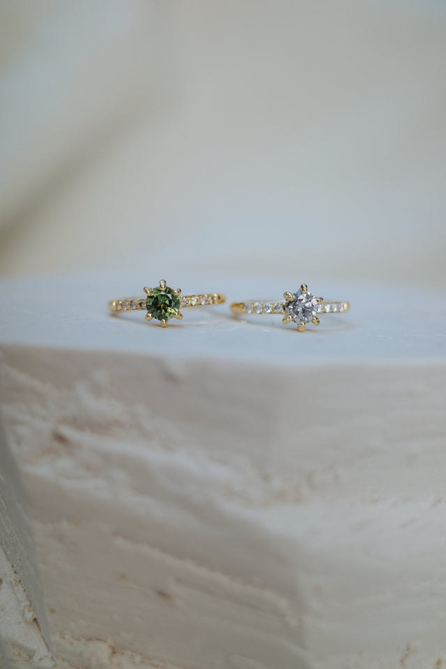 |Semi Bespoke| Dotted Crown Pavé Ring