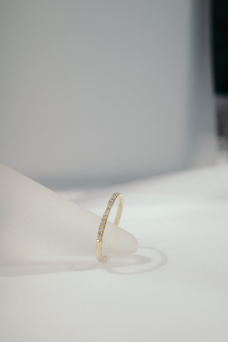 Pavé Ring in Fairmined Gold with Champagne Diamonds