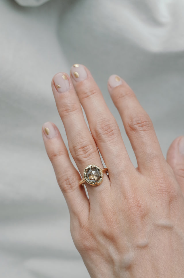 Hexagonal Salt and Pepper Diamond Solitaire