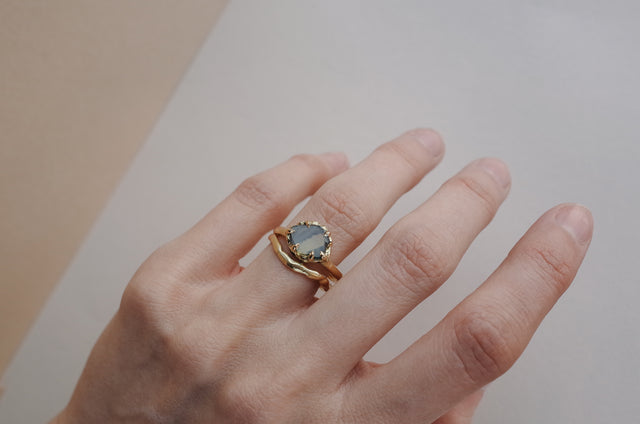 Sapphire Circlet Ring