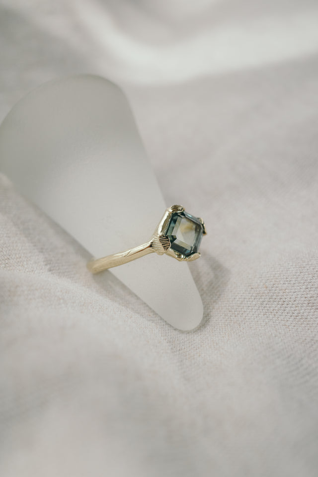 Green Portrait Cut Sapphire Ring
