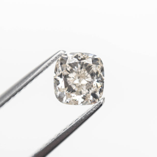 IN SHOP _ 1.01ct 5.61x5.34x3.71mm VS2 C1 Cushion Brilliant 21664-03