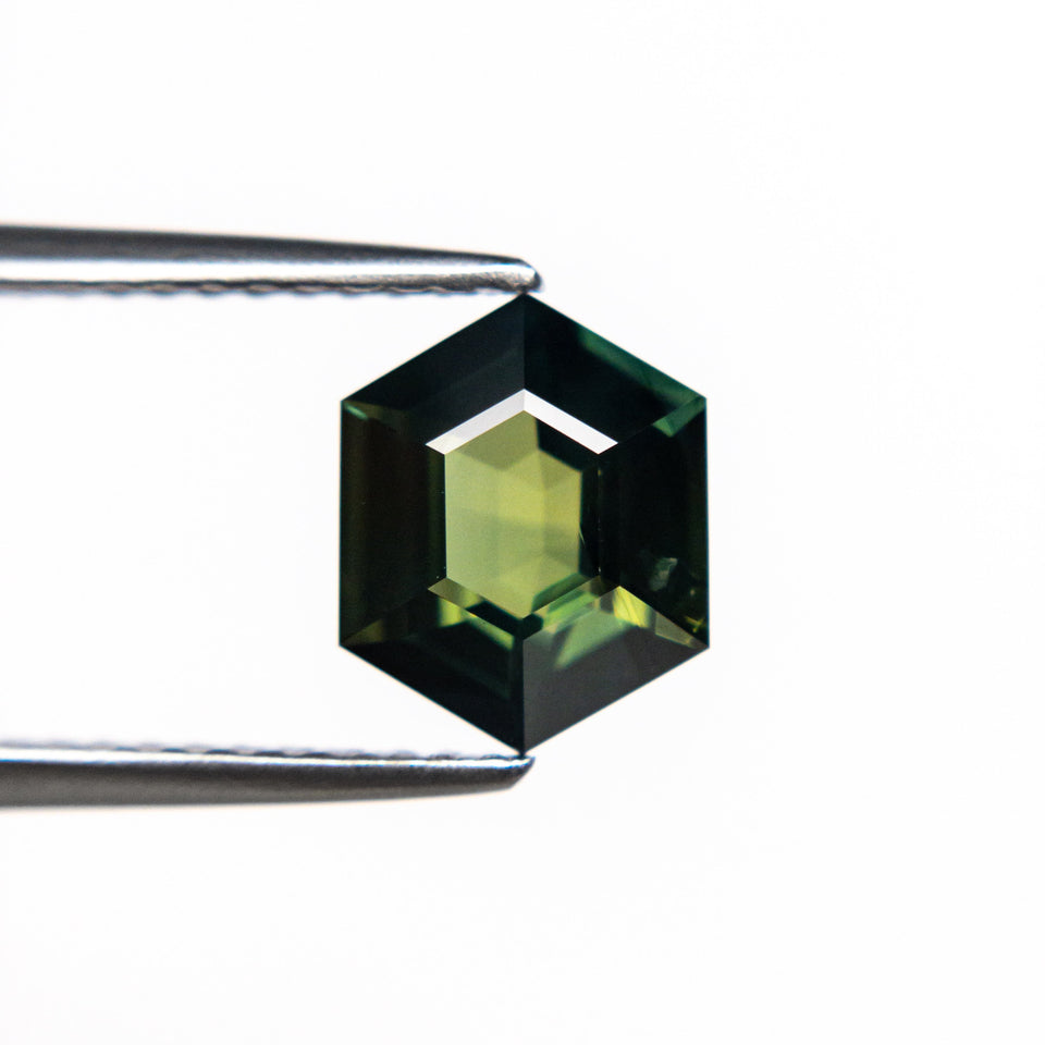 1.55ct 8.12x6.52x3.64mm Hexagon Step Cut Sapphire 22302-01