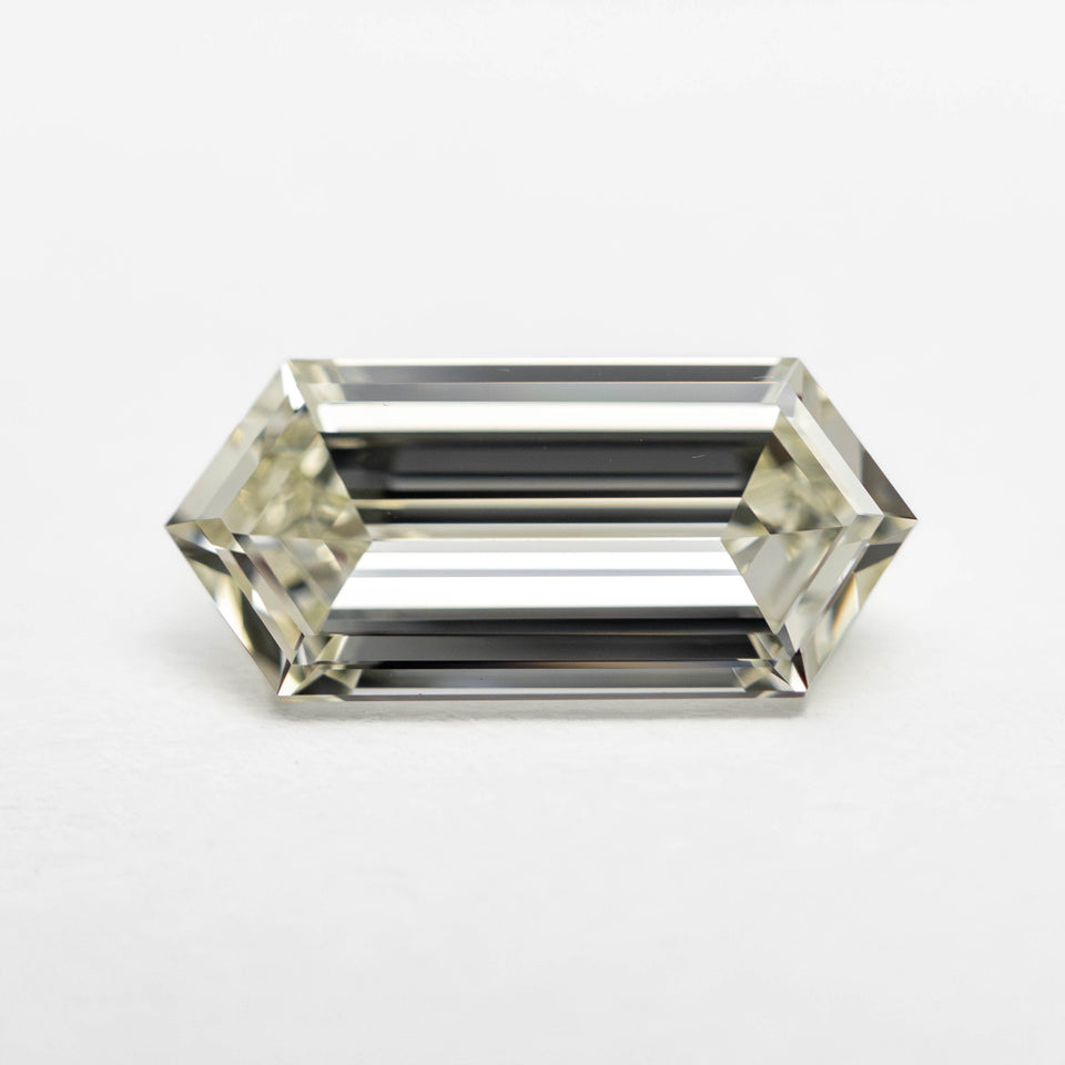 1.56ct 11.29x5.26x2.92mm VS2 K Hexagon Step Cut 24271-01