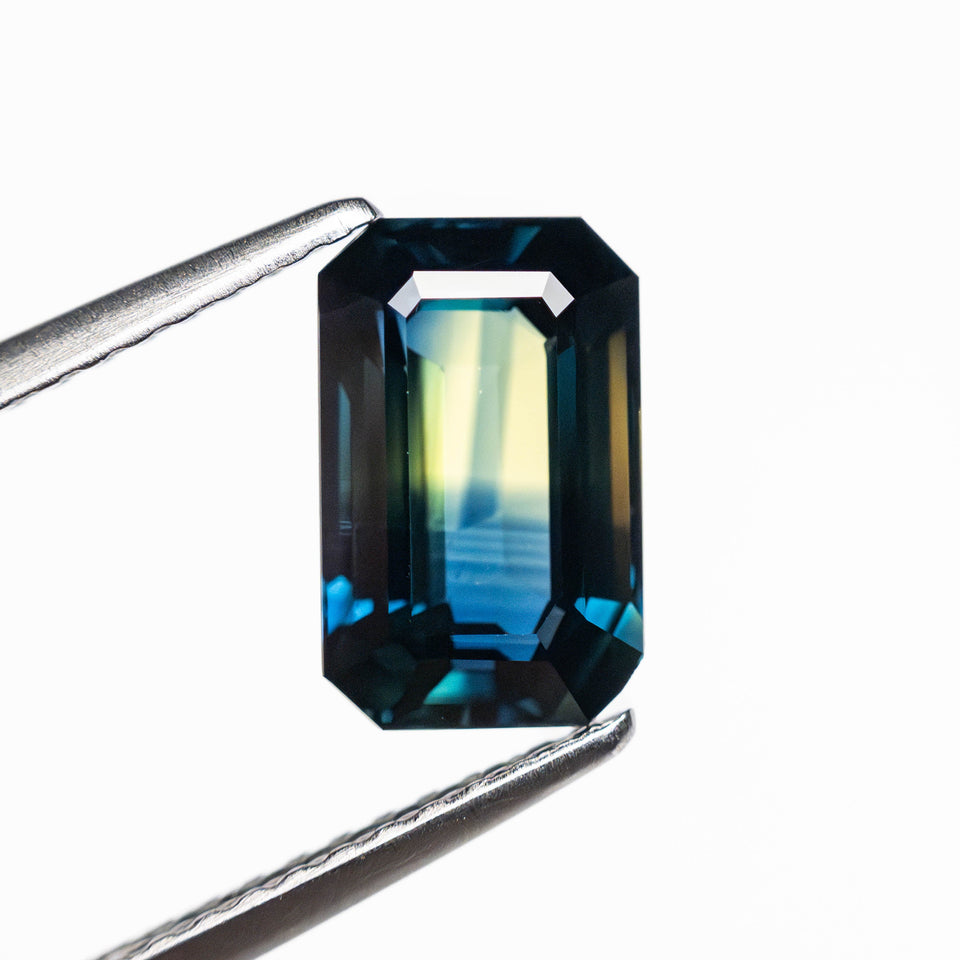 2.41ct 8.94x5.70x4.09mm Cut Corner Rectangle Step Cut Sapphire 25066-01