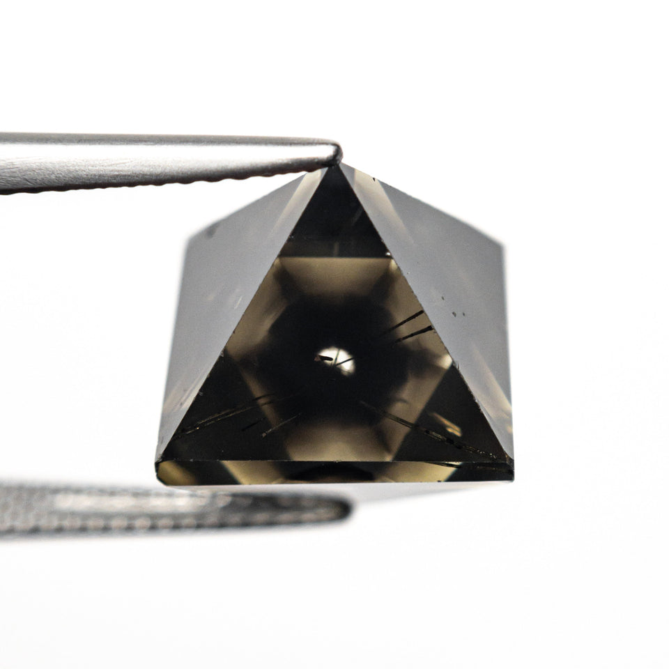 13.23ct 15.65x11.20x11.55mm Asteriated Octahedron 25169-01