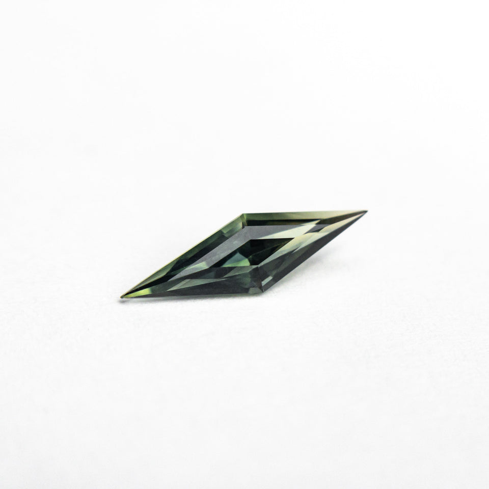 0.33ct 10.06x3.06x2.24mm Kite Step Cut Sapphire 25196-10