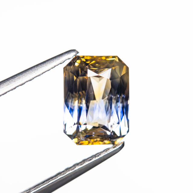 IN SHOP _ 2.18ct 7.88x5.80x4.51mm Cut Corner Rectangle Brilliant Sapphire 25302-01