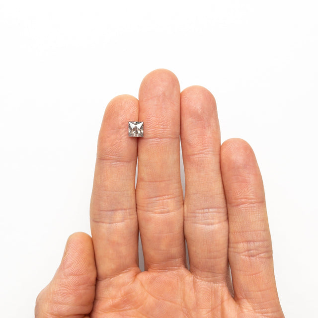 IN SHOP _ 1.25ct 5.91x5.82x4.06mm French Cut 25488-05