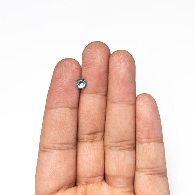 0.62ct 5.58x5.58x2.85mm Round Brilliant Sapphire 26134-05