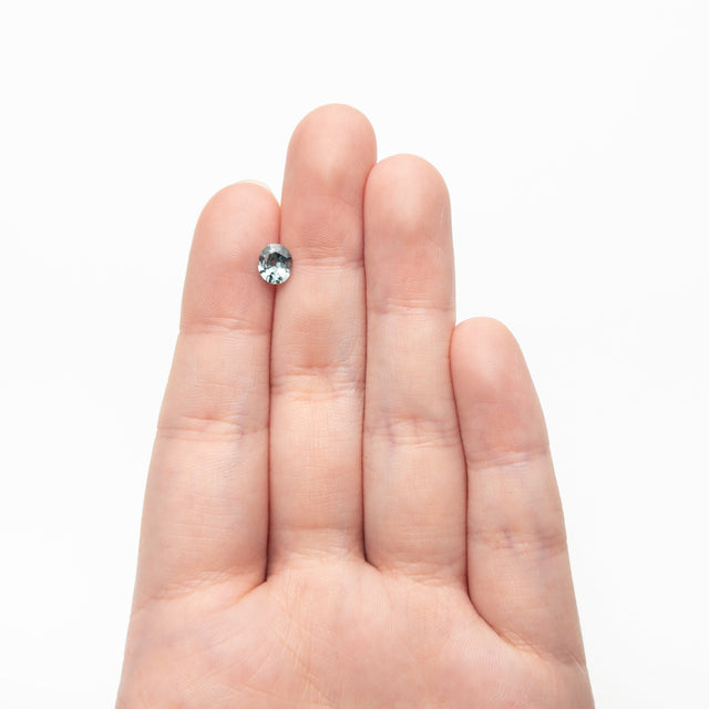 0.96ct 6.46x5.52x3.35mm Oval Brilliant Sapphire 26161-03