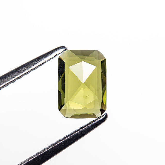 0.80ct 6.97x4.89x2.09mm Cut Corner Rectangle Rosecut Sapphire 26327-76