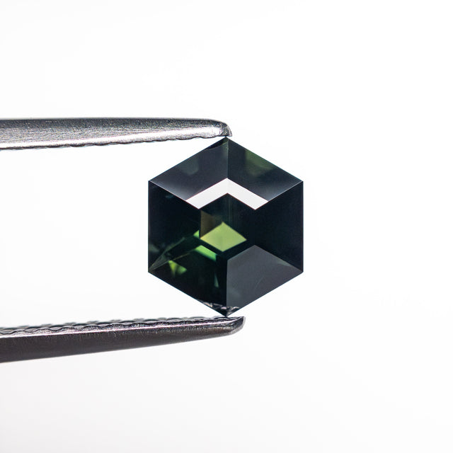 1.04ct 6.60x5.72x3.83mm Hexagon Step Cut Sapphire 26509-01
