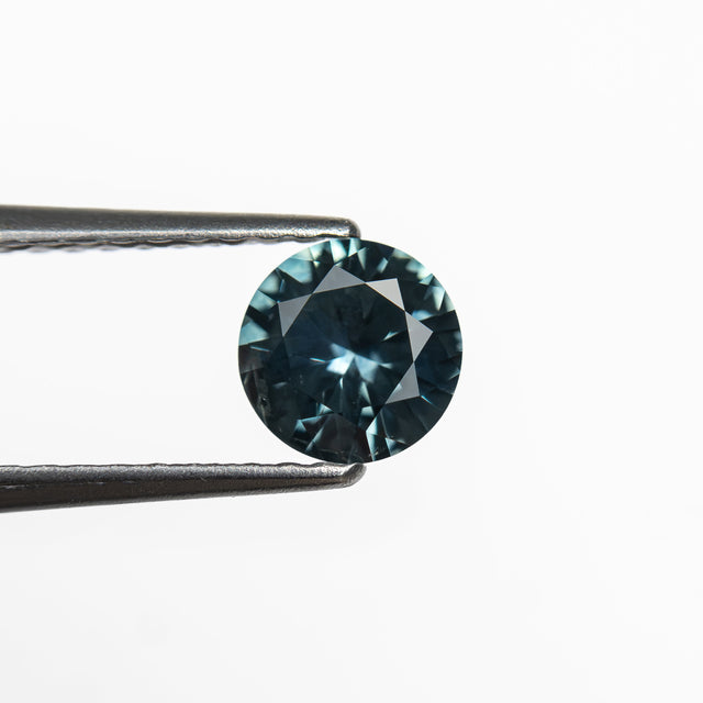 0.63ct 5.5.28x5.27x3.12mm Round Brilliant Sapphire 26526-10