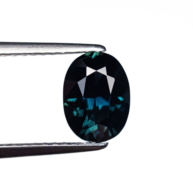 1.39ct 7.99x5.93x3.92mm Oval Brilliant Sapphire 26621-03