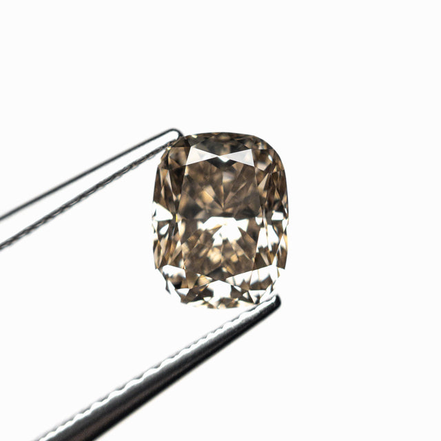 1.58ct 7.58x5.87x4.34mm VS2 C6 Cushion Brilliant 27094-01
