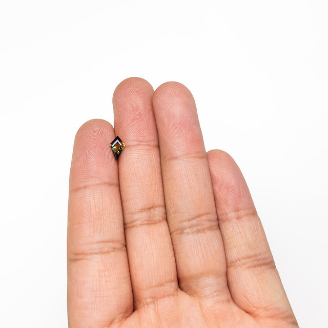 0.98ct 8.91x5.12x3.90mm Kite Step Cut Sapphire 27138-02