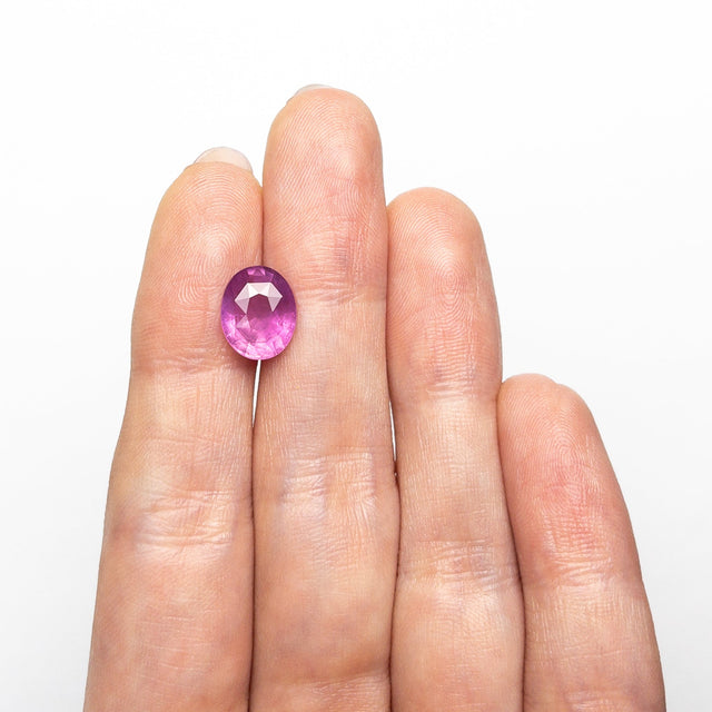 3.52ct 10.11x8.14x5.21mm Oval Brilliant Sapphire 27192-01