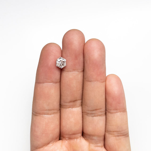 1.78ct 7.47x6.42x4.78mm Hexagon Step Cut 🇨🇦 27278-01