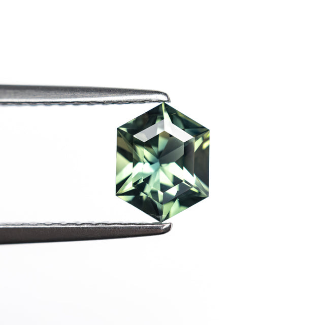 0.81ct 6.77x5.23x3.14mm Hexagon Step Cut Sapphire 27336-03