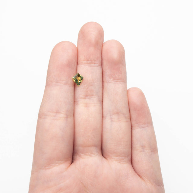 0.81ct 7.98x6.34x3.11mm Kite Step Cut Sapphire 27363-11