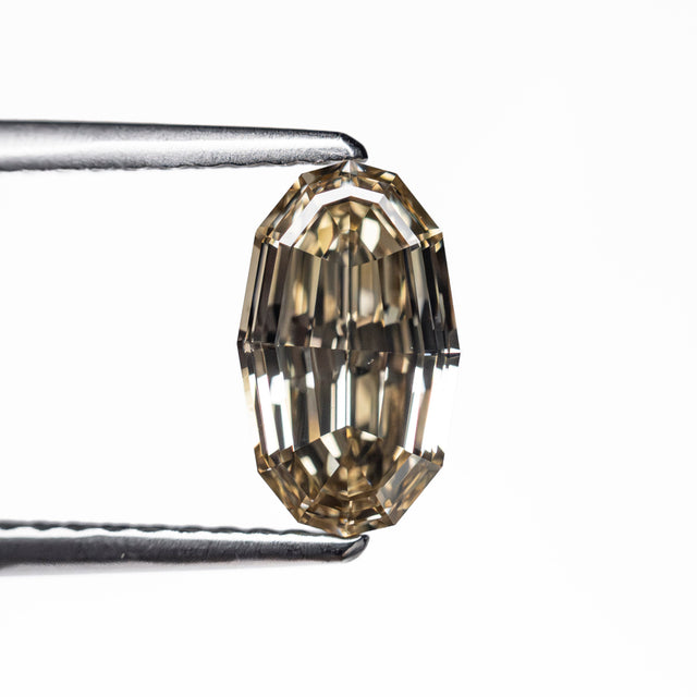 1.22ct 8.89x5.27x3.15mm SI1 C4 Geo Oval Step Cut 🇿🇦 27375-13