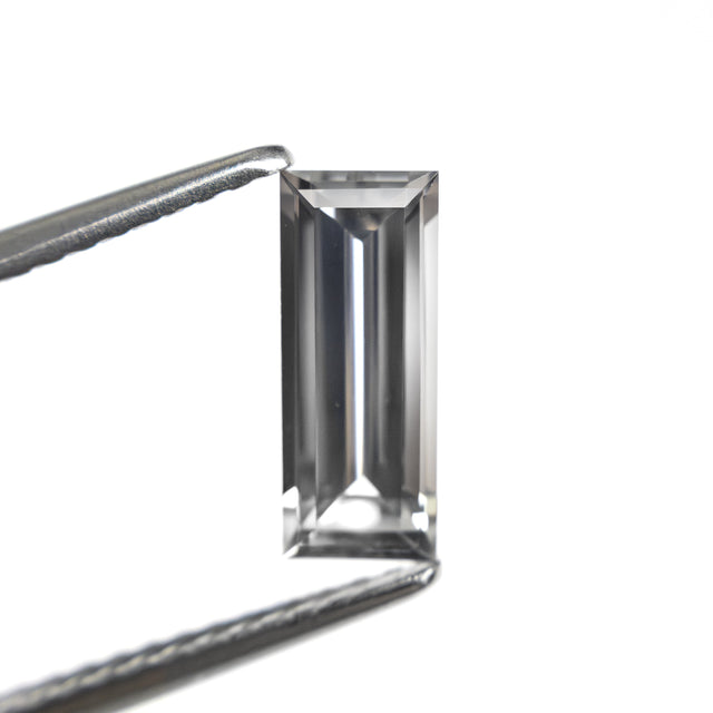 1.06ct 9.53x3.81x2.64mm Baguette Step Cut Sapphire 27720-07