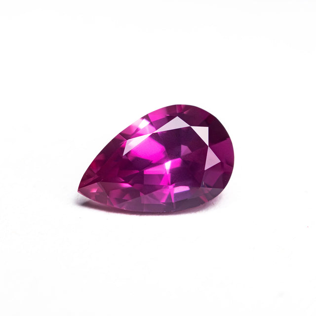 1.24ct 8.53x5.56x3.75mm Pear Brilliant Sapphire 27955-06