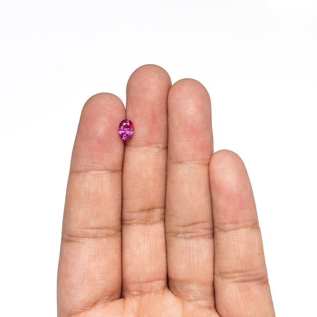 0.89ct 6.73x5.08x3.24mm Oval Brilliant Sapphire 27956-01